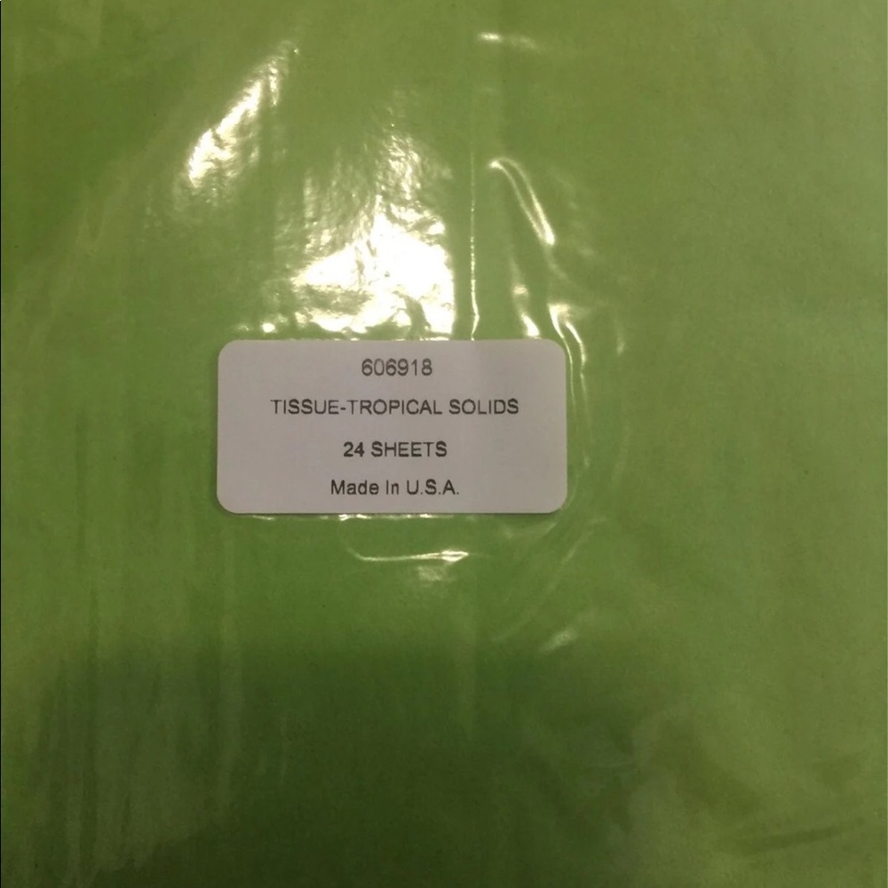 Green Tissue Paper NWT - Picture 2 of 3